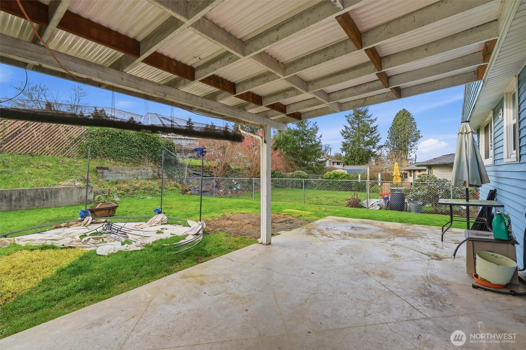 232 Bridgeway Everett, WA 98201 - Photo 19 of 40