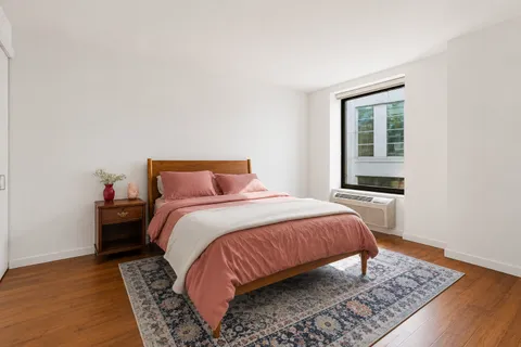 $495,000 | 40 East Delaware Place, Unit 1502, Chicago, IL 60611