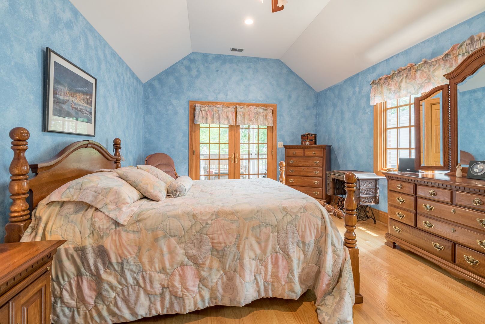 117 Elmore Street Park Ridge, IL 60068 - Photo 16 of 31 a bed sitting in a bedroom next to a window