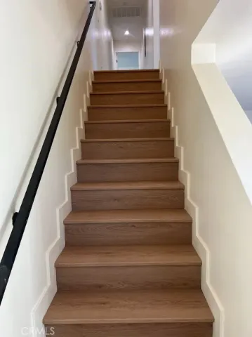 $3,300 | 409 East 99th Street, Los Angeles, CA 90003