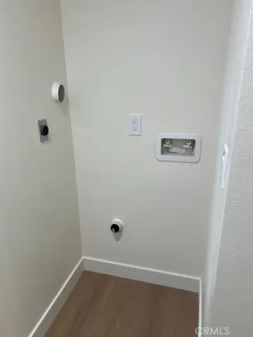 $3,300 | 409 East 99th Street, Los Angeles, CA 90003