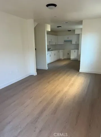 $3,300 | 409 East 99th Street, Los Angeles, CA 90003