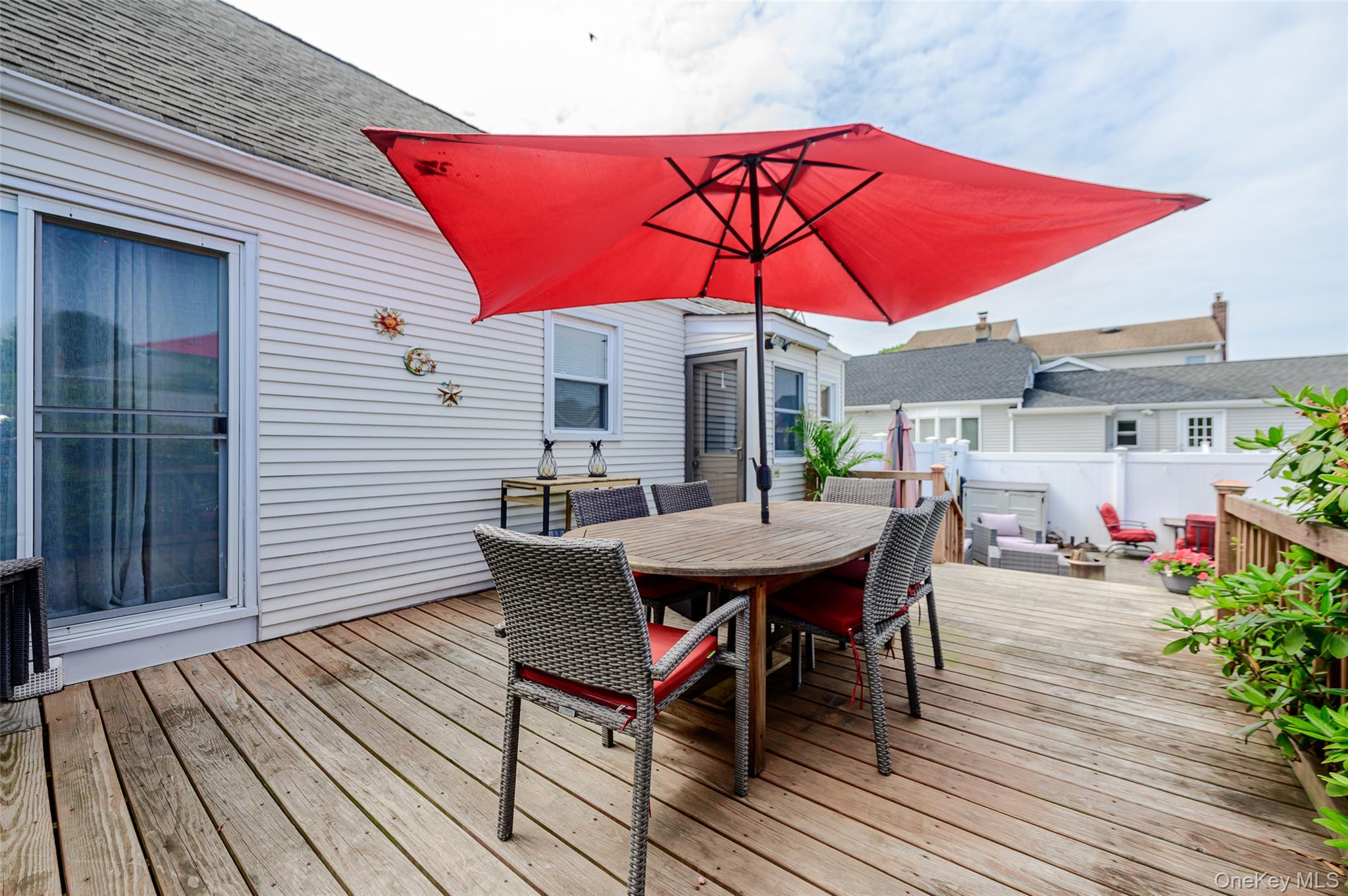 26 Rhode Avenue Merrick, NY 11566 - Photo 25 of 27