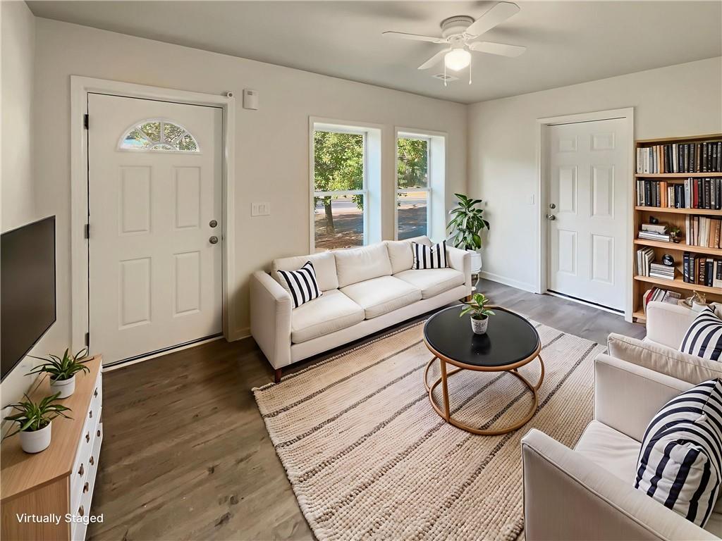 28 Elm Street Hampton, GA 30228 - Photo 3 of 20