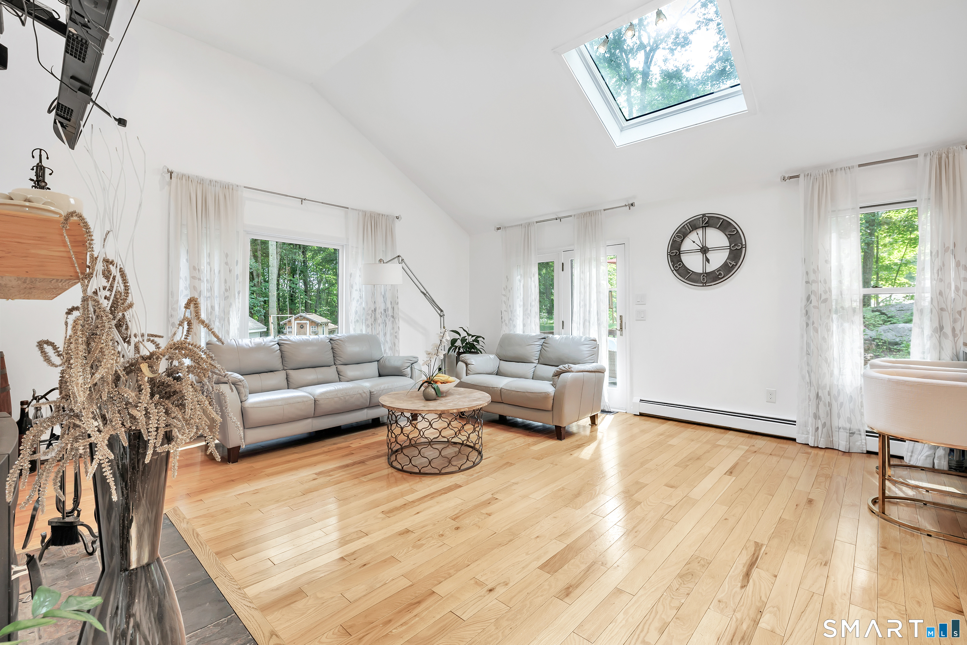 110 Bart Road Monroe, CT 06468 - Photo 4 of 35 Access to the deck through the French doors