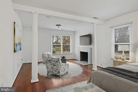 $2,200,000 | 355 Springvale Road, Great Falls, VA 22066