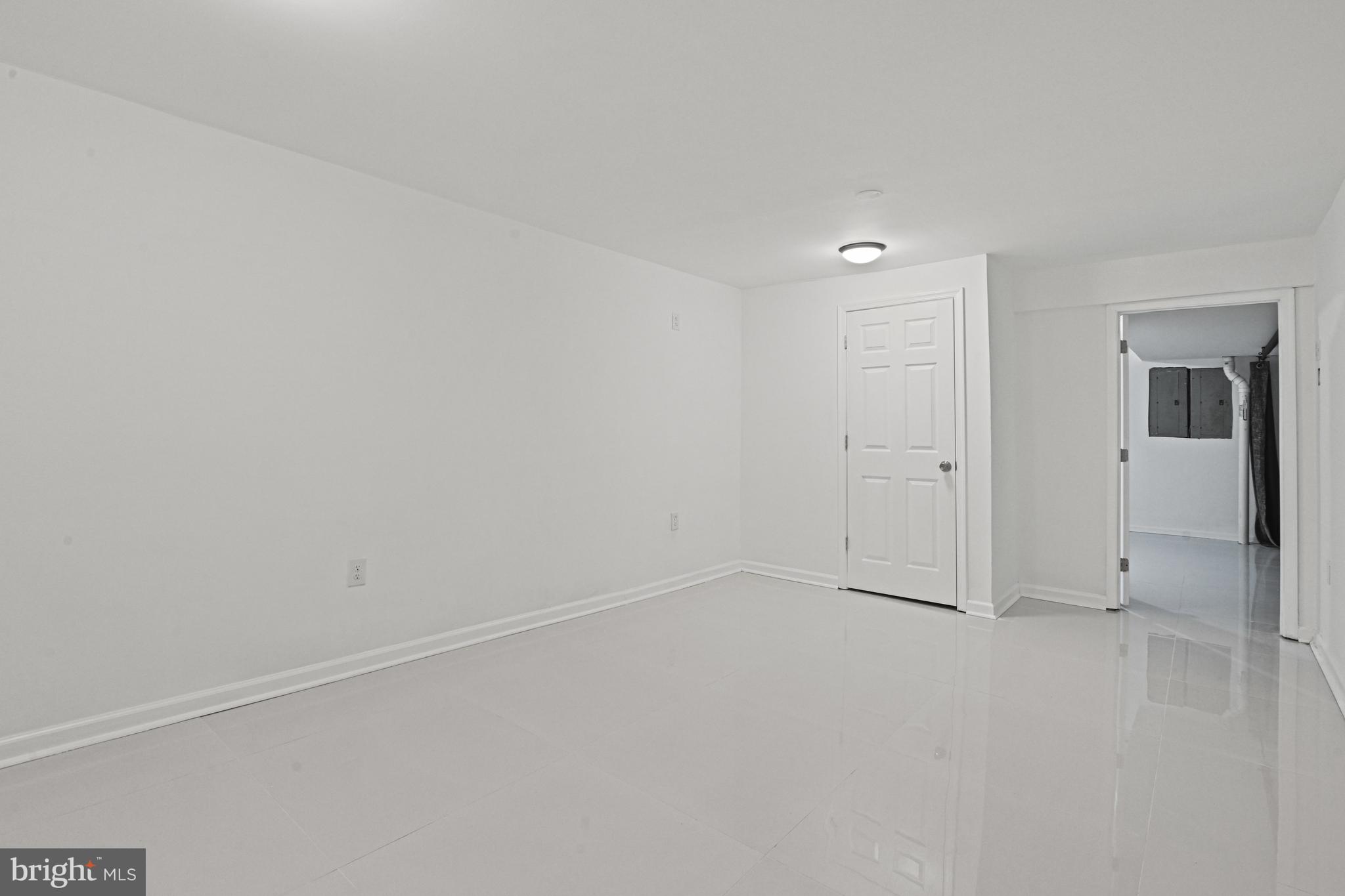 355 Springvale Road Great Falls, VA 22066 - Photo 33 of 37