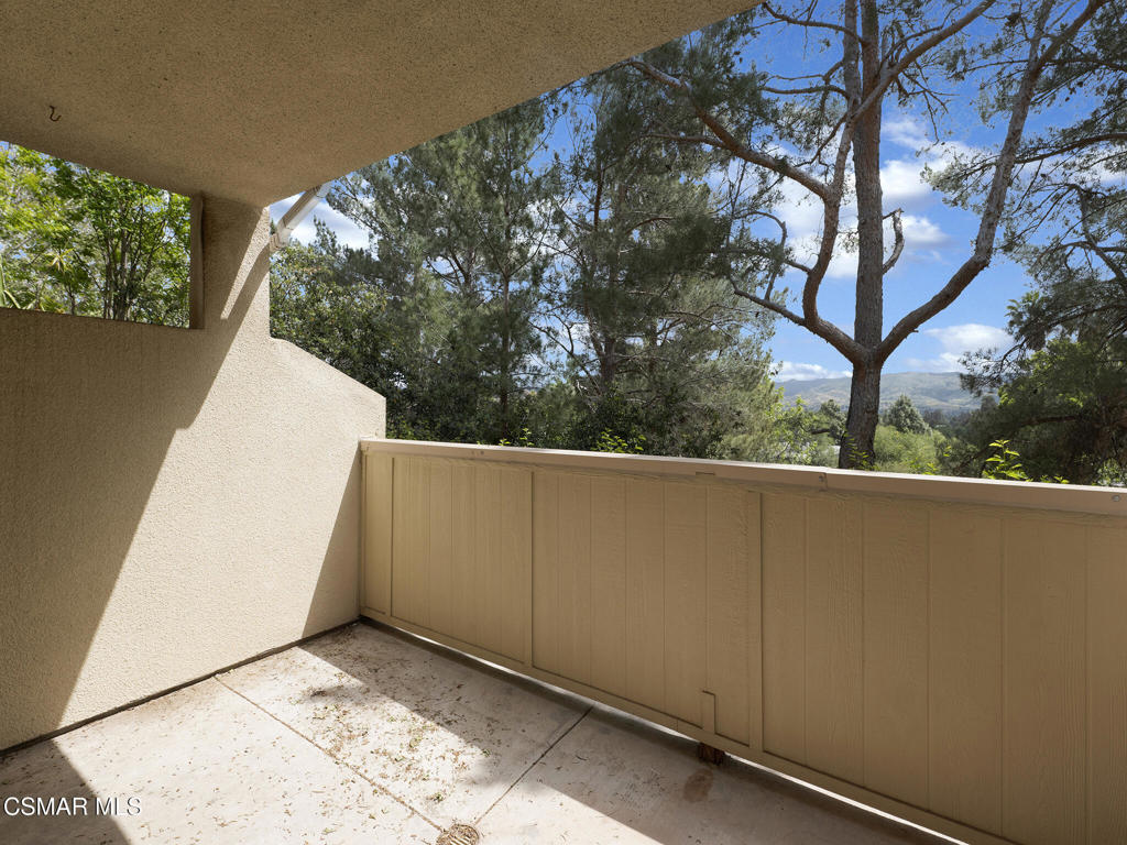 2731 Erringer Road, Unit 28 Simi Valley, CA 93065 - Photo 20 of 30 Gallery Image 20