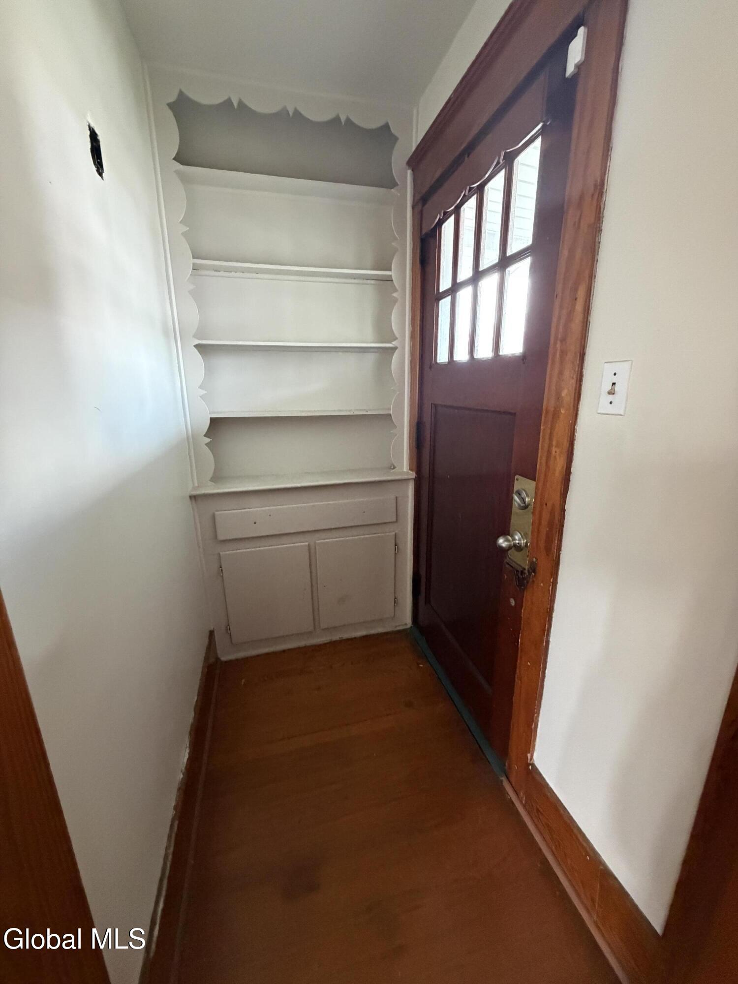 1162 Forest Road Schenectady, NY 12303 - Photo 5 of 25 1162 Forest Rd-5