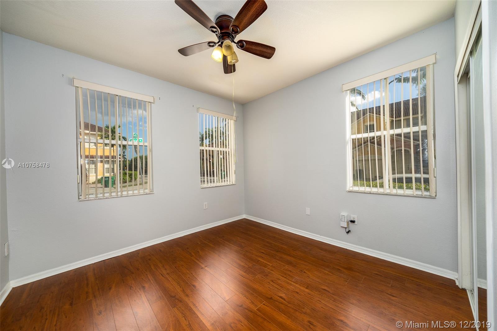 8568 Southwest 166th Place Miami, FL 33193 - Photo 15 of 29