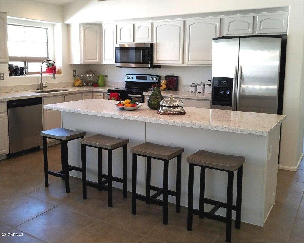 796 East Blue Ridge Way Chandler, AZ 85249 - Photo 2 of 30 Kitchen