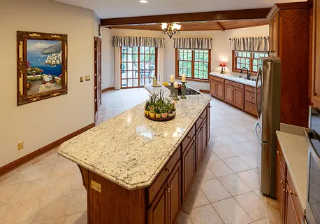 $1,379,900 | N27W5230 Hamilton Road, Cedarburg, WI 53012
