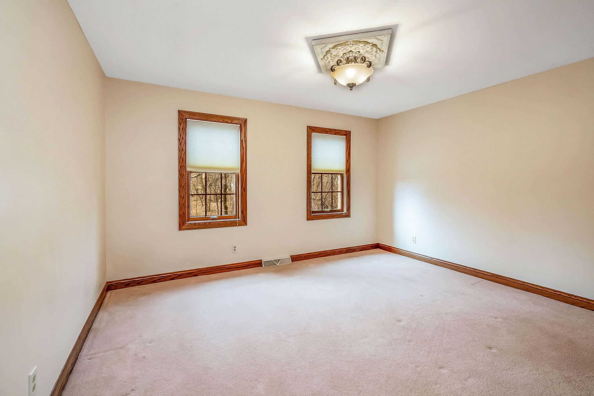 N27W5230 Hamilton Road Cedarburg, WI 53012 - Photo 21 of 50 Bedroom 3