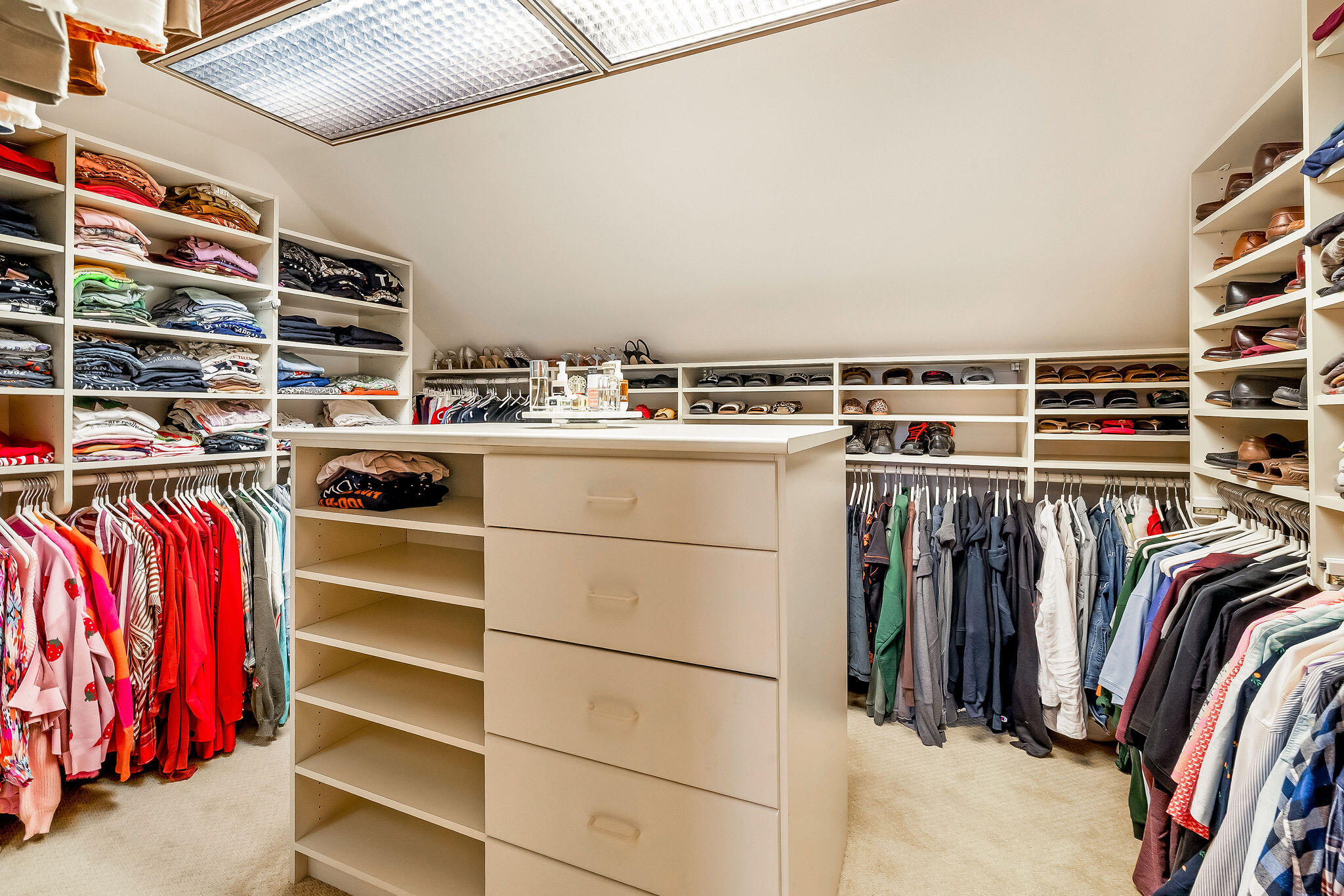 N27W5230 Hamilton Road Cedarburg, WI 53012 - Photo 29 of 50 California Closet's Primary Closet