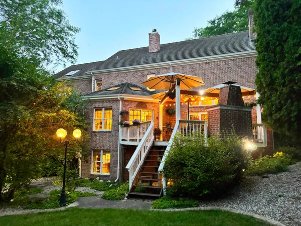 $1,399,900 | N27W5230 Hamilton Road, Cedarburg, WI 53012