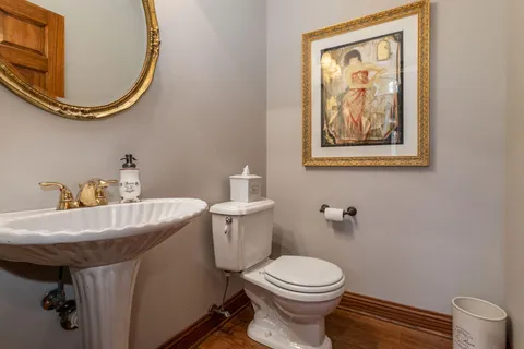 $1,379,900 | N27W5230 Hamilton Road, Cedarburg, WI 53012
