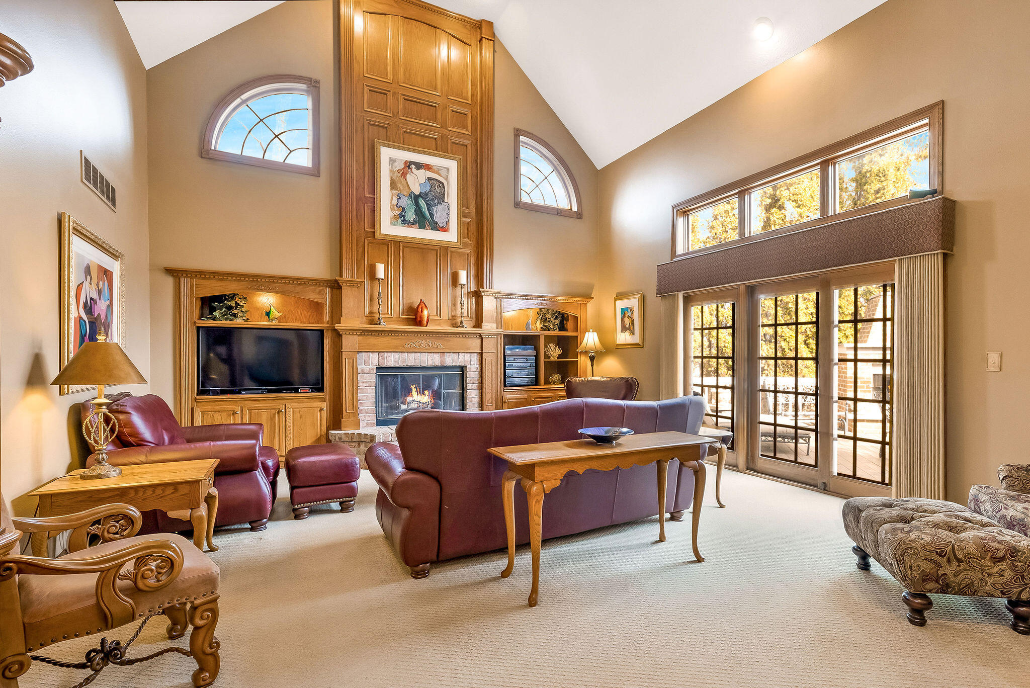 N27W5230 Hamilton Road Cedarburg, WI 53012 - Photo 9 of 50 Living/Great Room