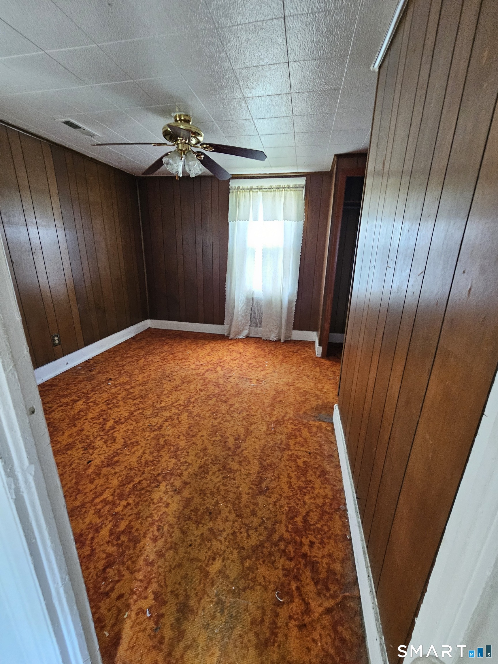 645 Silver Sands Road East Haven, CT 06512 - Photo 13 of 14