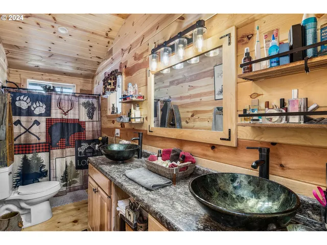 $469,999 | 11963 Beechwood Drive, La Pine, OR 97739