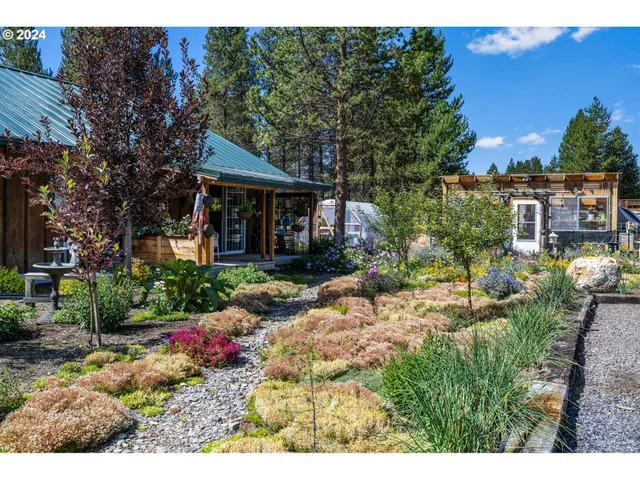 $469,999 | 11963 Beechwood Drive, La Pine, OR 97739