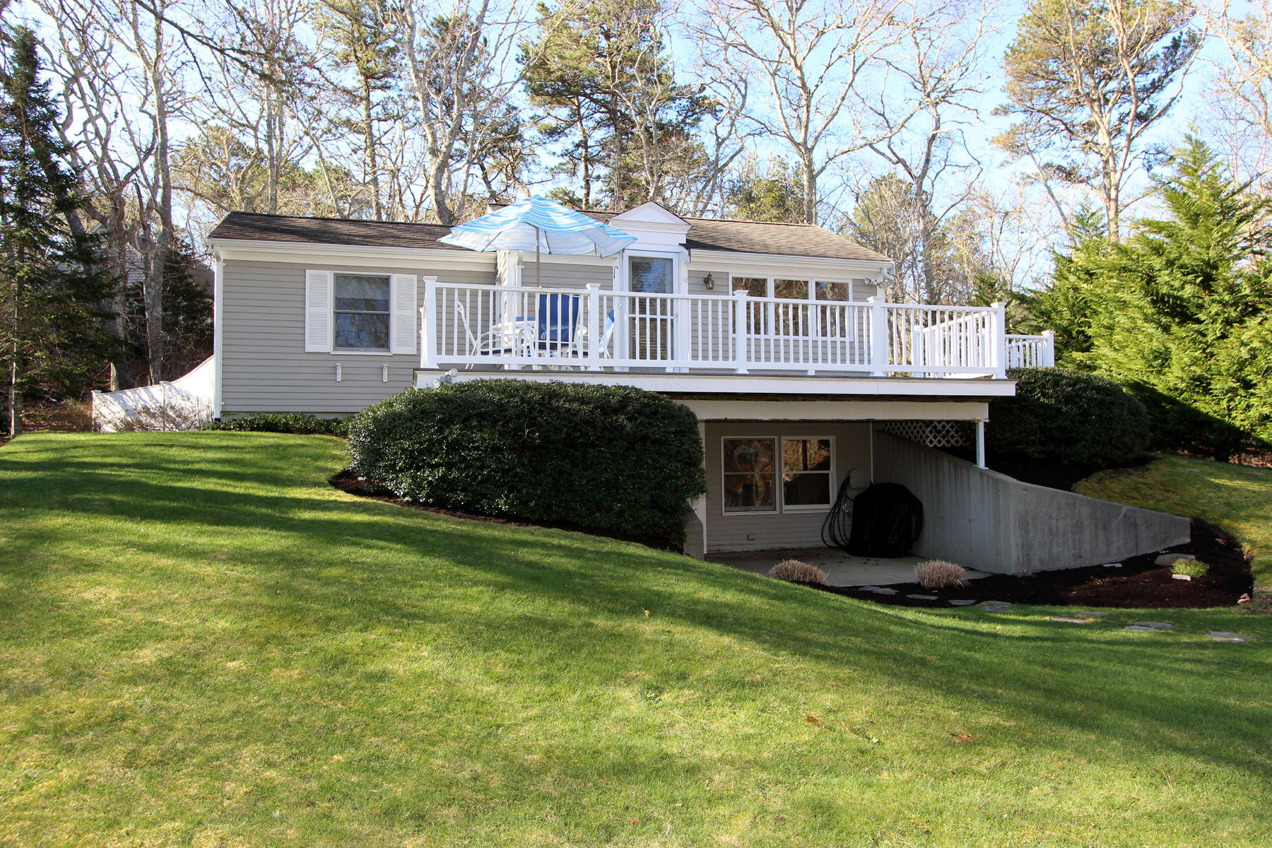 60 Bakers Pond Road Orleans, MA 02653 - Photo 34 of 54 cottage