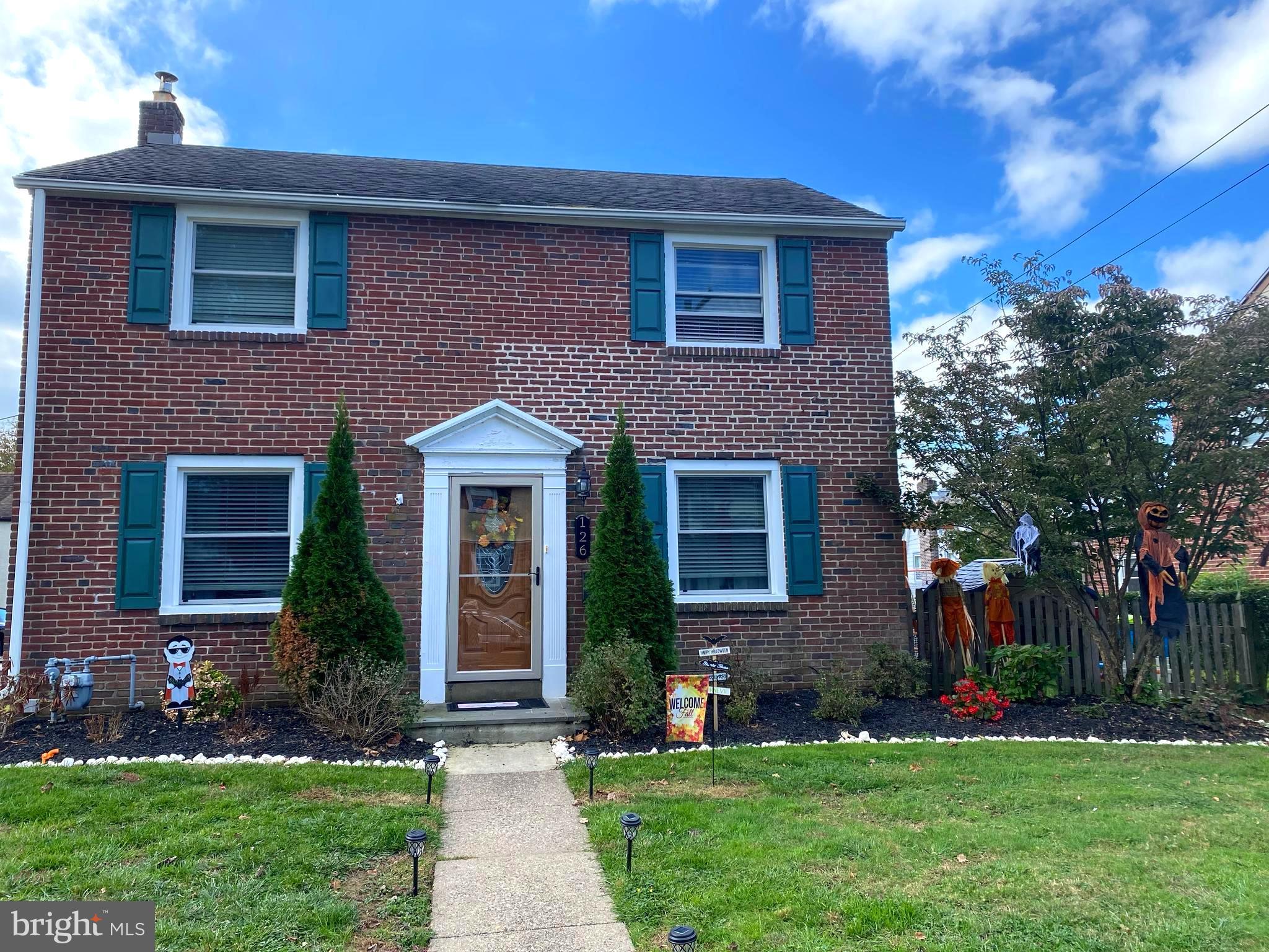 126 Kent Road Springfield, PA 19064 - Photo 1 of 34 Welcome to 126 Kent Road!