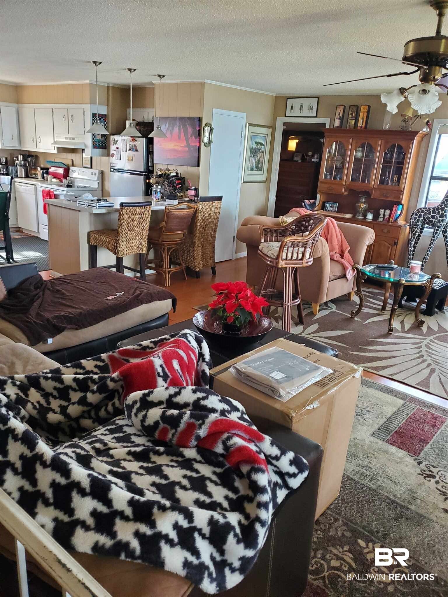 5441 Hickory Lane Orange Beach, AL 36561 - Photo 12 of 22 Living Room