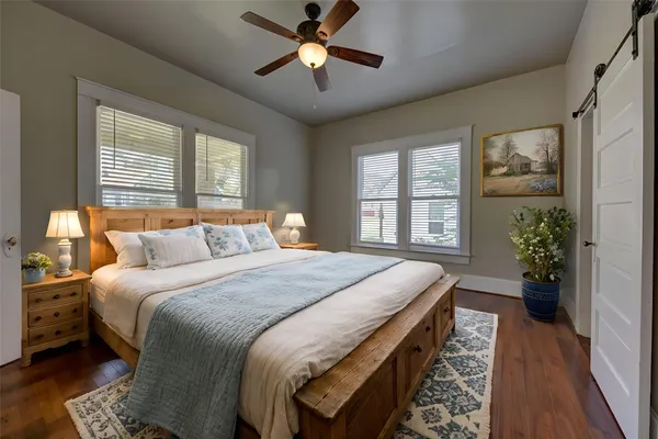 $220,000 | 804 East Academy Street, Brenham, TX 77833