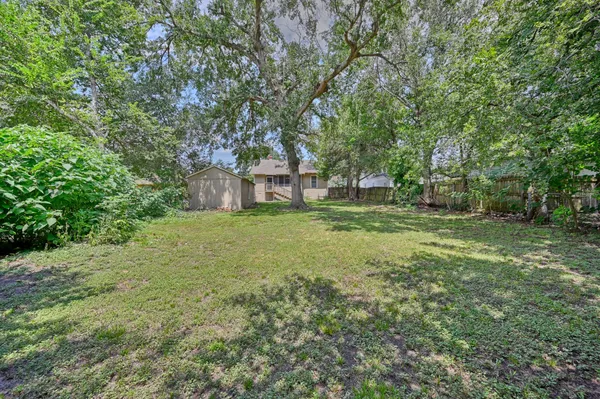 $220,000 | 804 East Academy Street, Brenham, TX 77833