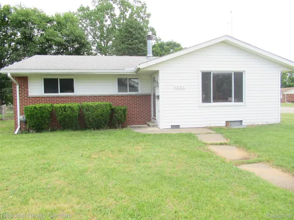 $239,900 | 2687 Wilshire Street, Westland, MI 48186