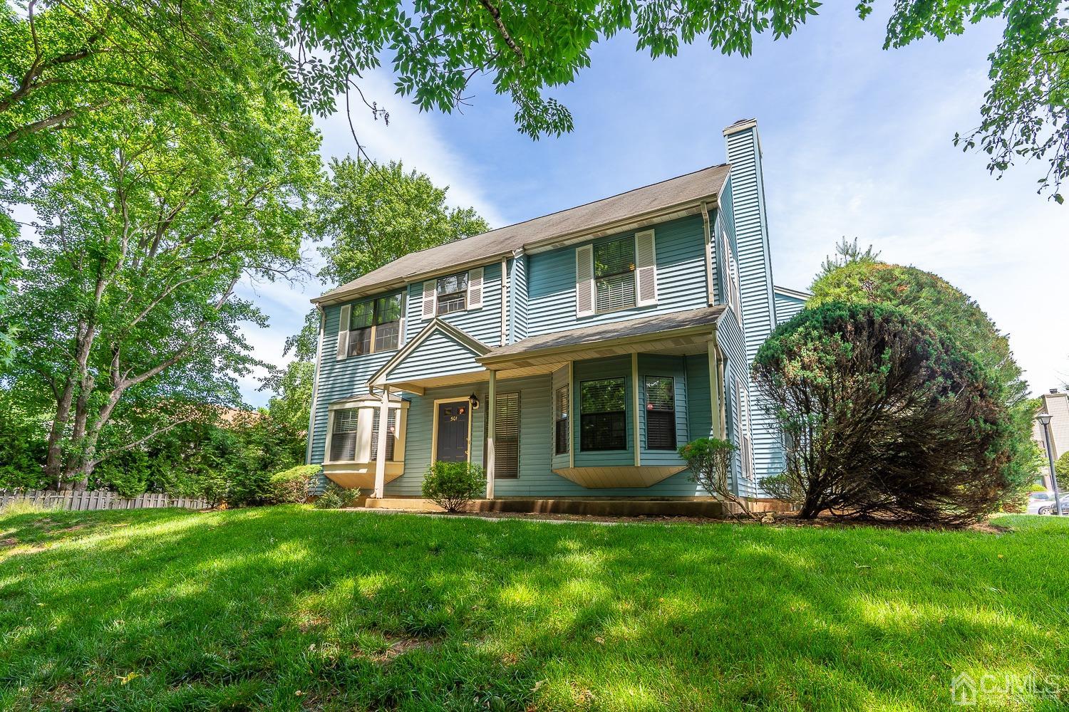 501 Maplecrest Road Edison, NJ 08820 - Photo 2 of 25 Gallery Image 2