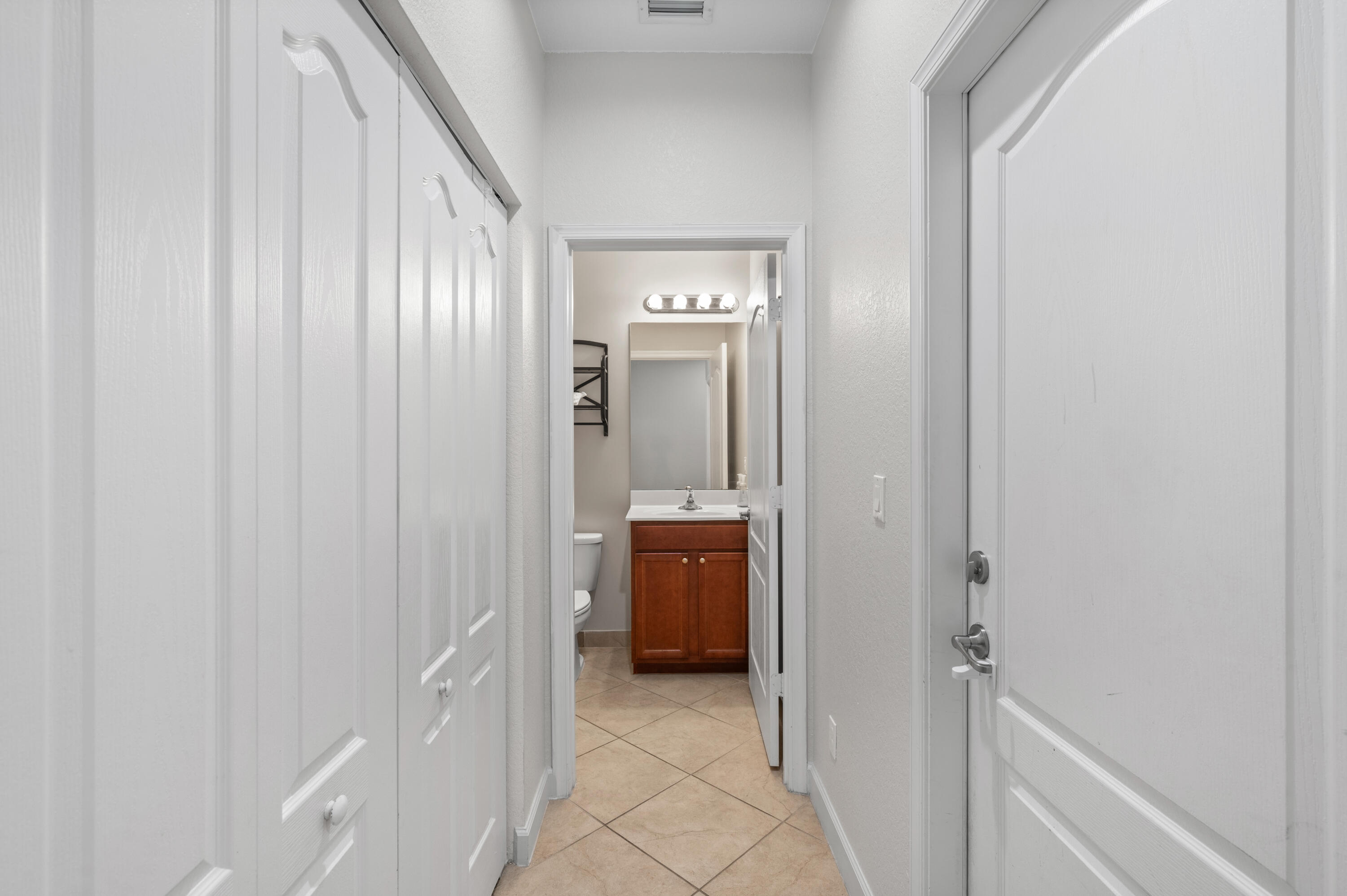 9472 Southwest Merlin Court Stuart, FL 34997 - Photo 4 of 13 5-print-9472 SW Merlin Ct - 5