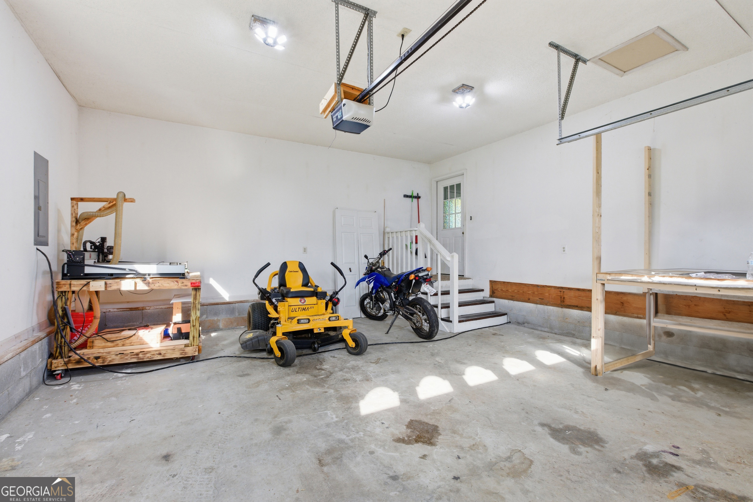 260 Brookhaven Circle Toccoa, GA 30577 - Photo 21 of 26 a view of a garage with rack and bicycle