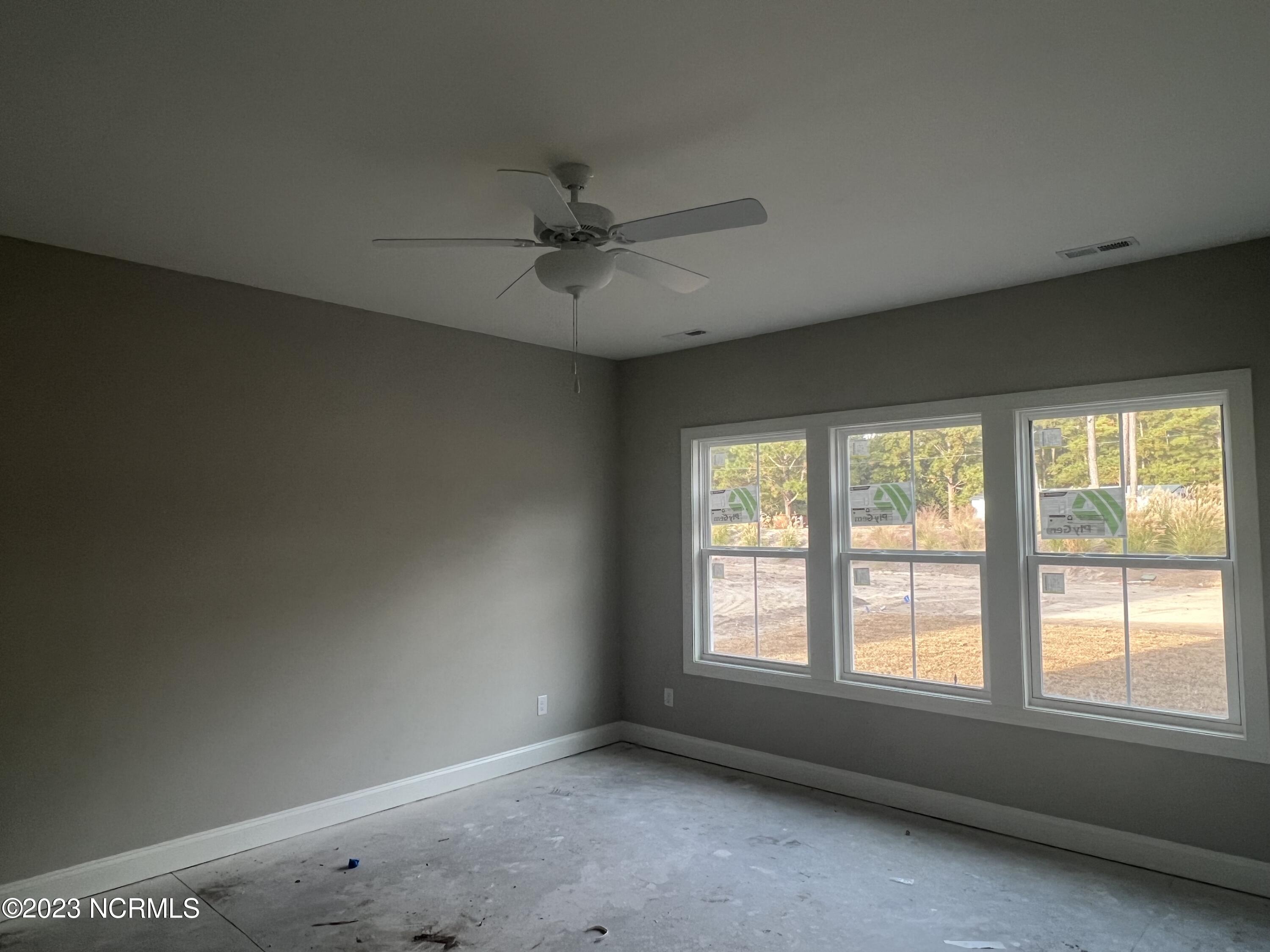 52 East Weatherbee Way Hampstead, NC 28443 - Photo 5 of 5 IMG_5073