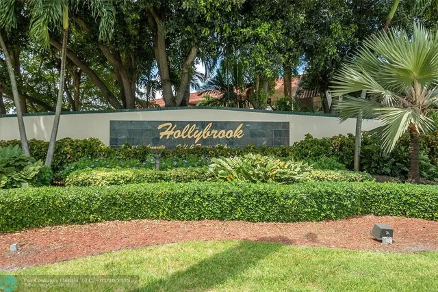$1,800 | 9523 South Hollybrook Lake Drive, Unit 107, Pembroke Pines, FL 33025