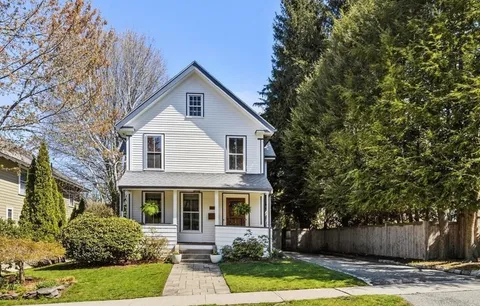 $1,299,000 | 12 Hancock Street, Winchester, MA 01890