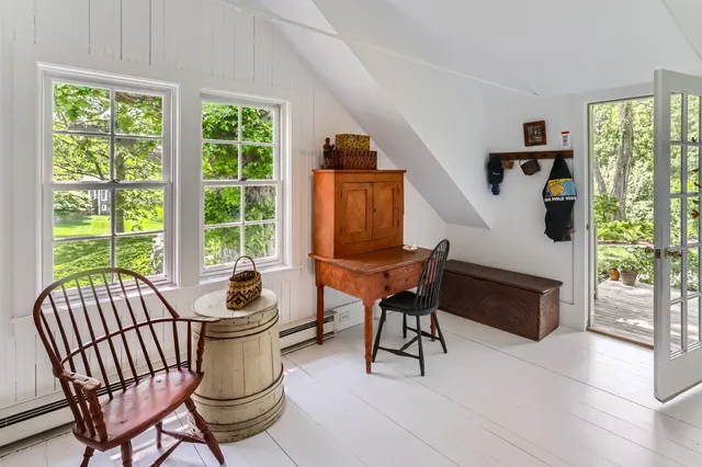 $6,495,000 | 180 Pilot Hill Farm Road, Vineyard Haven, MA 02568