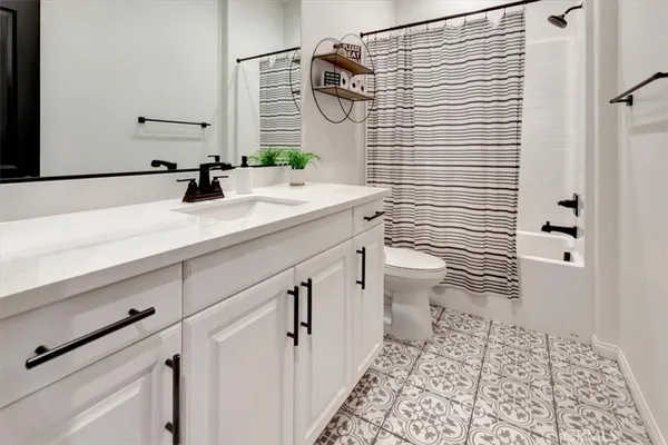 $899,999 | 2303 Nova Way, Corona, CA 92883