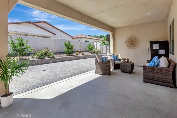 $899,999 | 2303 Nova Way, Corona, CA 92883