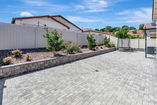 $899,999 | 2303 Nova Way, Corona, CA 92883