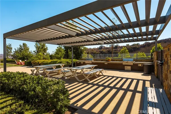 $899,999 | 2303 Nova Way, Corona, CA 92883