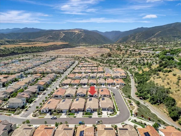 $899,999 | 2303 Nova Way, Corona, CA 92883