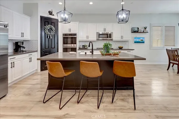 $899,999 | 2303 Nova Way, Corona, CA 92883