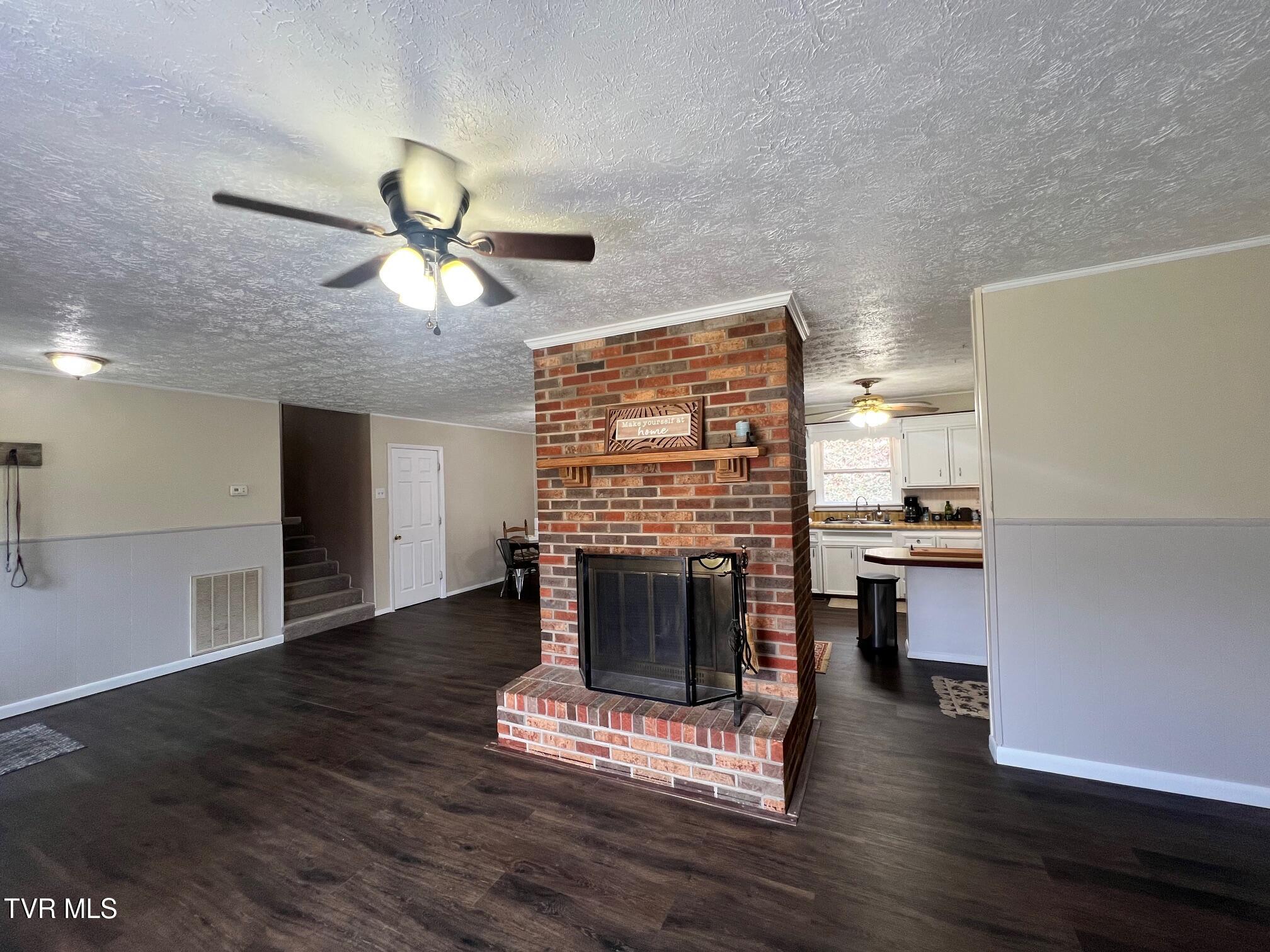 345 Mt Wesley Road Telford, TN 37690 - Photo 7 of 39 IMG_7050