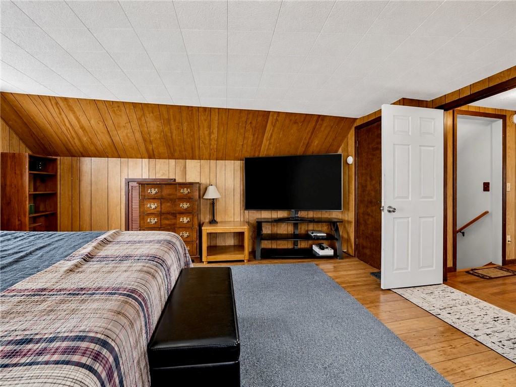 736 Paul Road Chili, NY 14624 - Photo 30 of 39 2nd floor 2nd bedroom