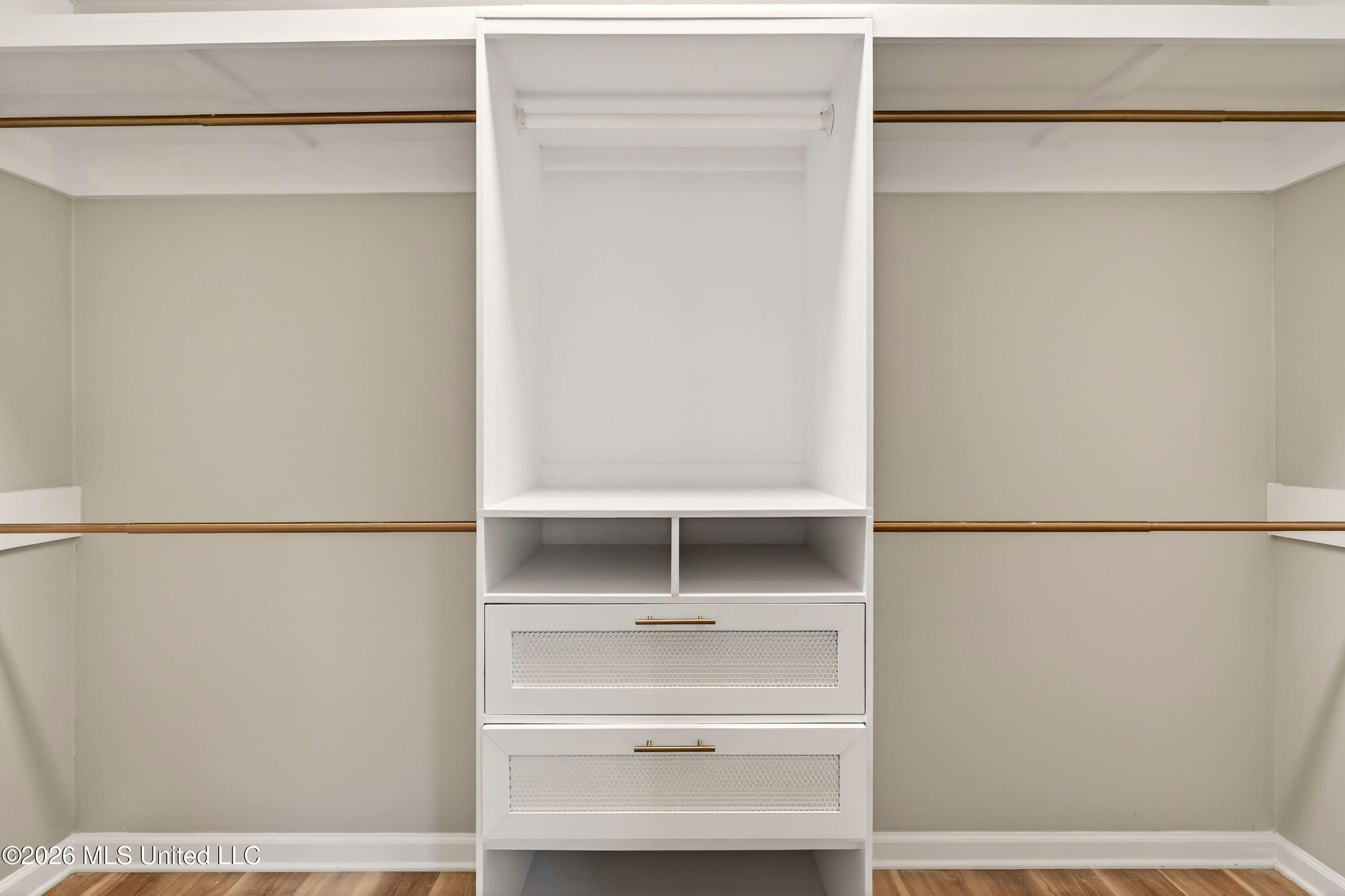 1059 Thomas School Road Lumberton, MS 39455 - Photo 18 of 50 Mastercloset1