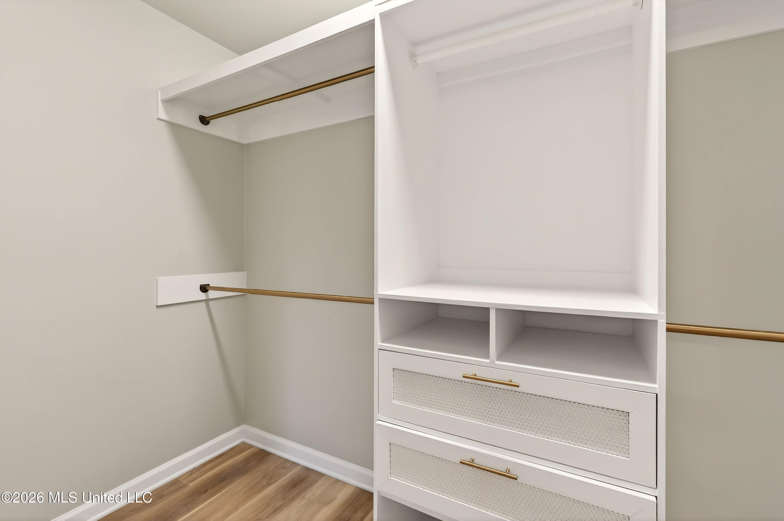 1059 Thomas School Road Lumberton, MS 39455 - Photo 19 of 50 Mastercloset2