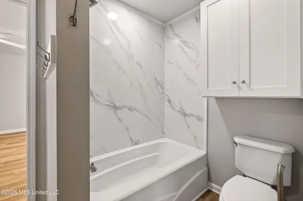 $499,900 | 1059 Thomas School Road, Lumberton, MS 39455