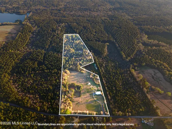 $499,900 | 1059 Thomas School Road, Lumberton, MS 39455