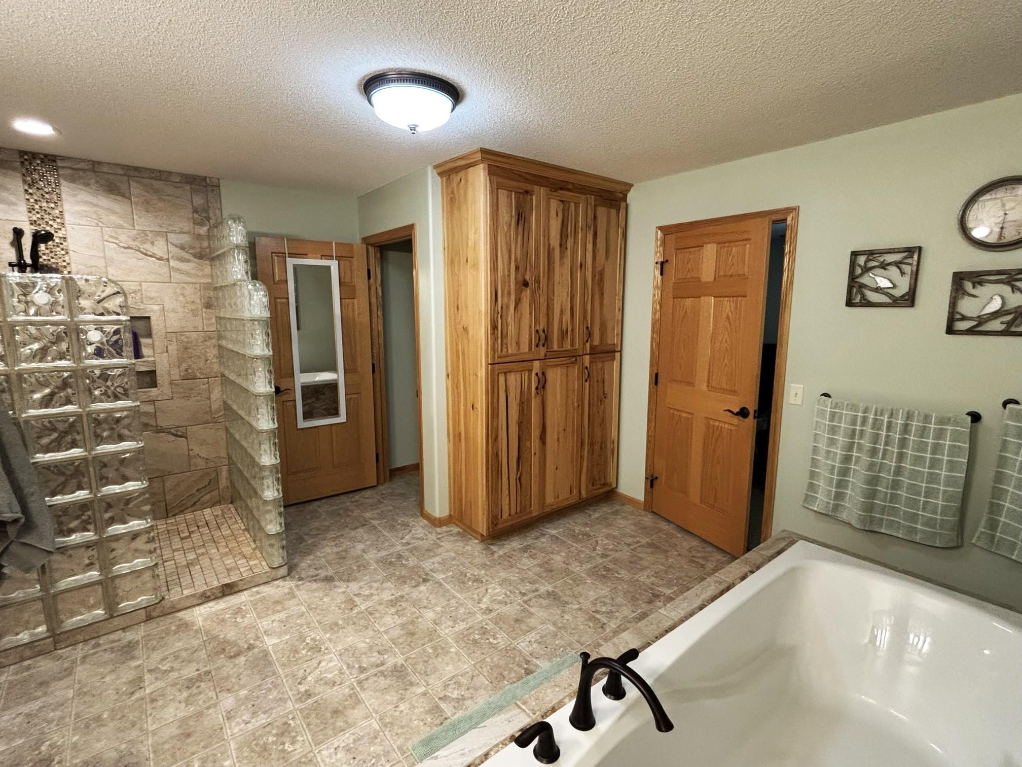 3807 North Eagle Road Willmar, MN 56201 - Photo 14 of 52